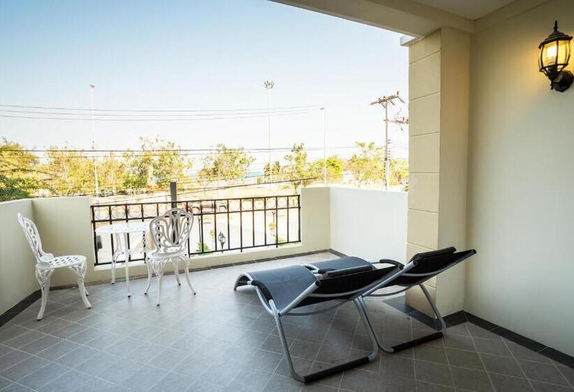 Номер Superior с Балконом, Art De Sea Hua Hin