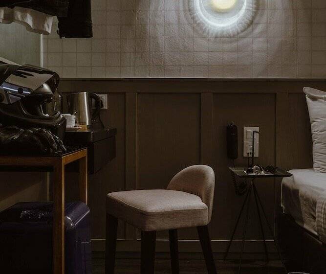 اتاق لوکس, Bello & Bella Boutique