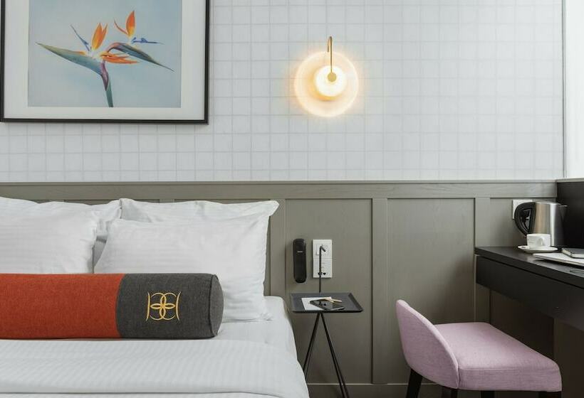 اتاق لوکس, Bello & Bella Boutique