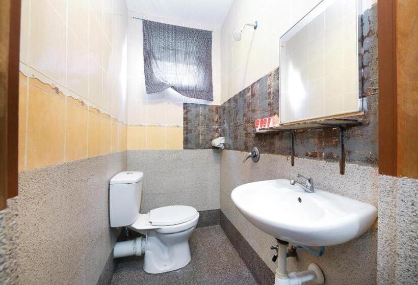 Family Suite, Five 2