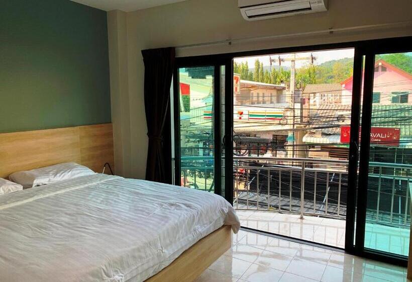 스탠다드 룸 킹사이즈 침대, Room Actually