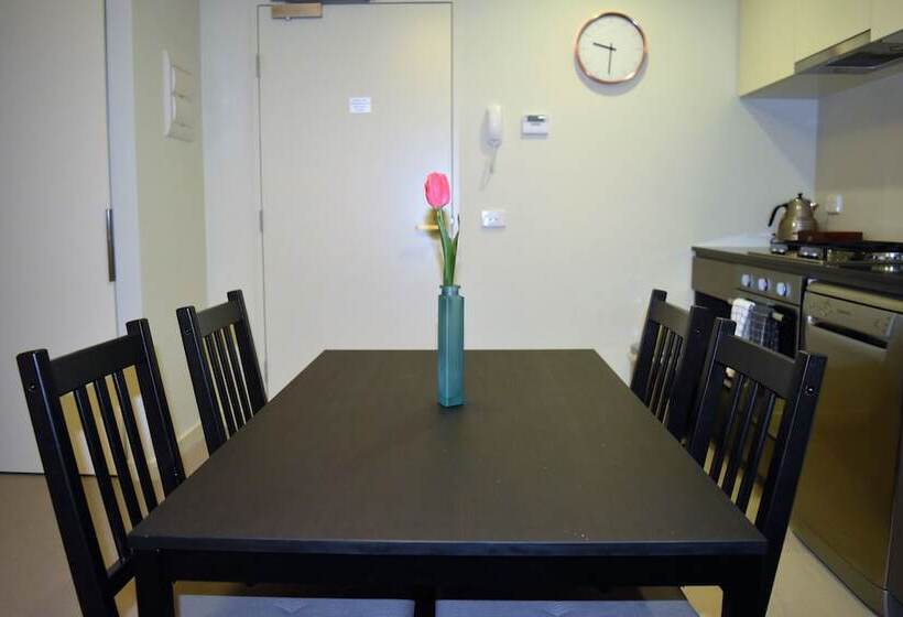 דירת דלוקס 2 חדרי שינה, Melbourne Skyhigh Apartments