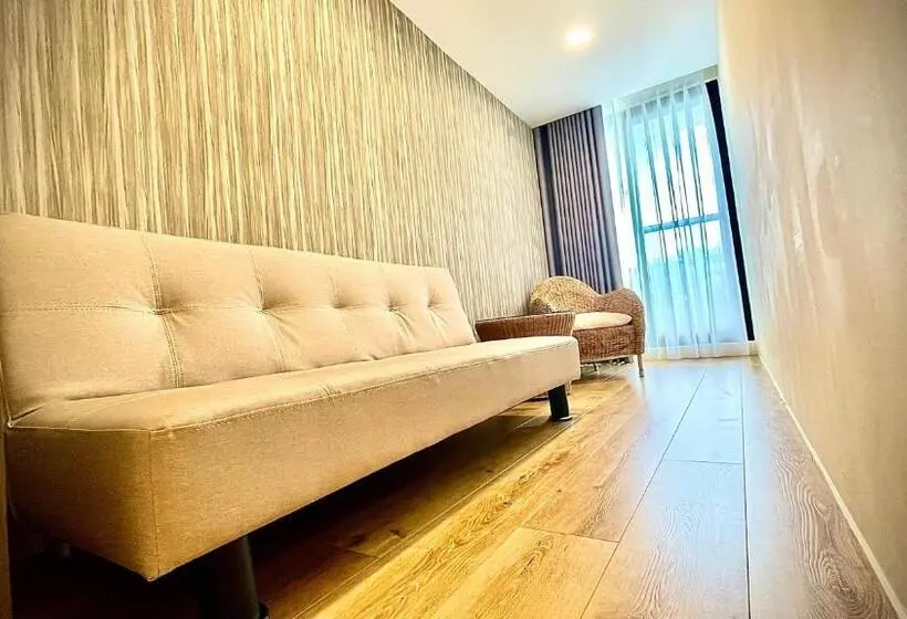 اتاق استاندارد چهارنفره با بالکن, 海的墾丁旅店 Ocean Kt Inn