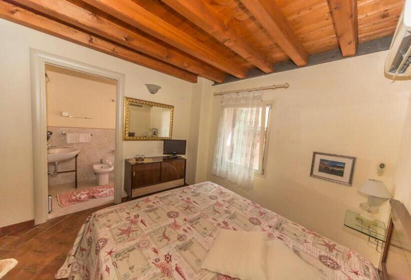 חדר סטנדרט, Ca  Noemi