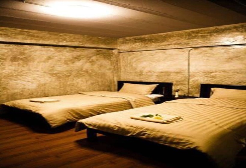 اتاق استاندارد, Baansuanramita Resort