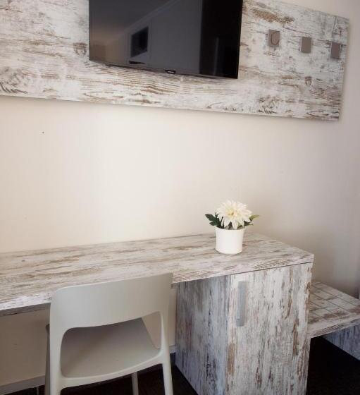 اتاق استاندارد, Il Piccolo Mondo