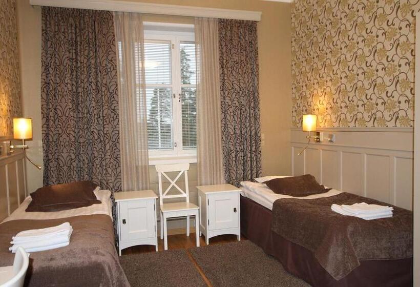 חדר סופריור, Kruunupuisto