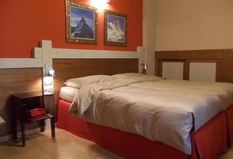 스탠다드 룸, Lyskamm