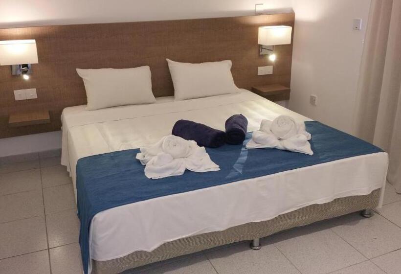 2 Bedrooms Suite Sea View, Marica S Boutique