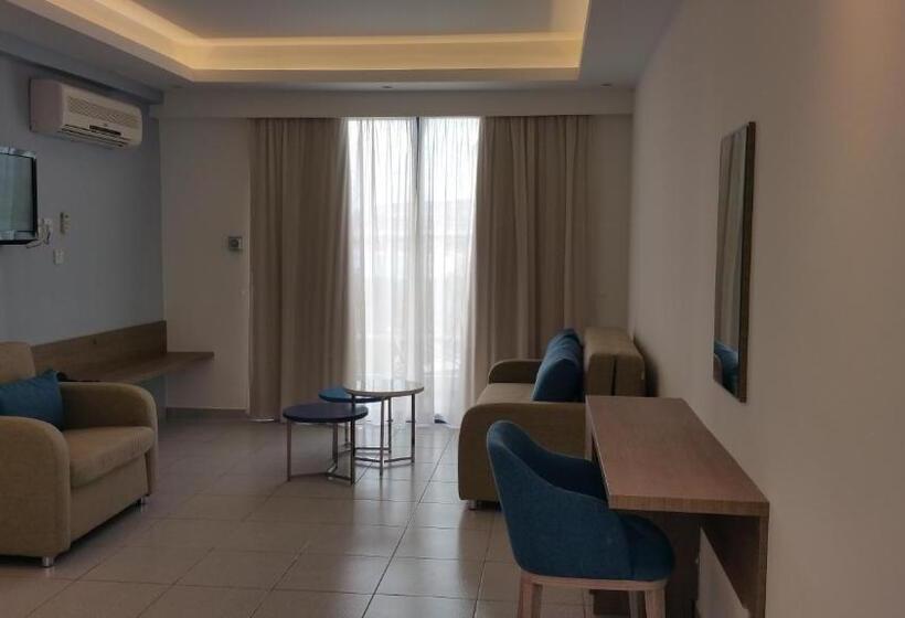 2 Bedrooms Suite Sea View, Marica S Boutique