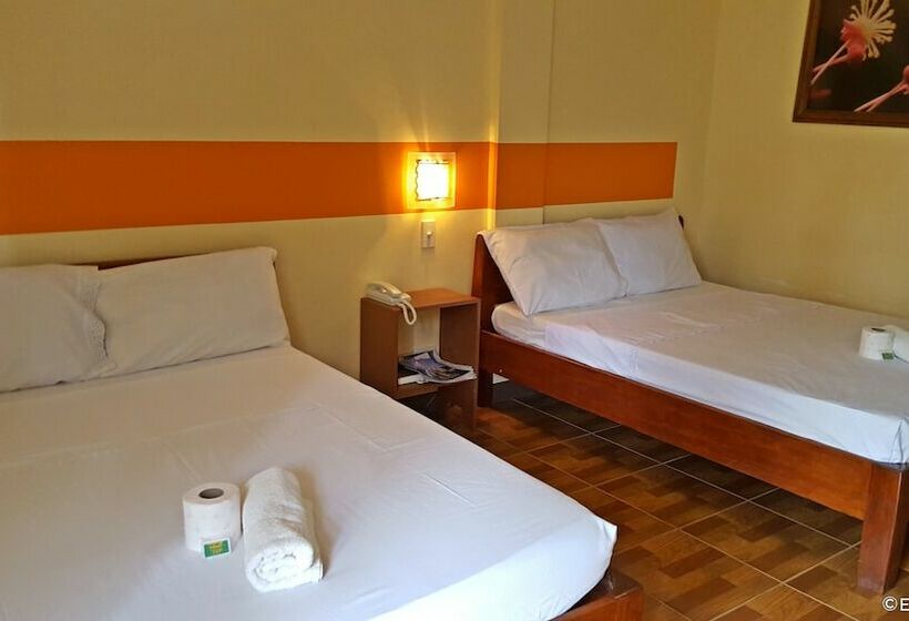 Chambre Familiale, Michelle Pension