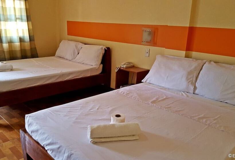 Chambre Familiale, Michelle Pension