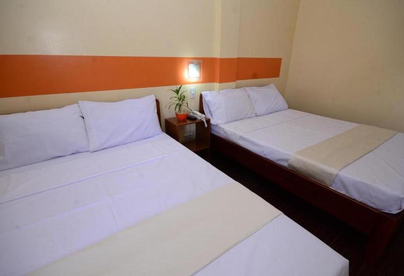 Chambre Quadruple Standard, Michelle Pension