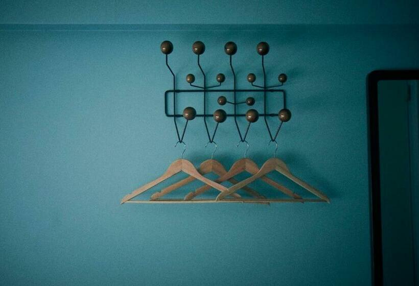 Номер Стандарт, She Kyoto