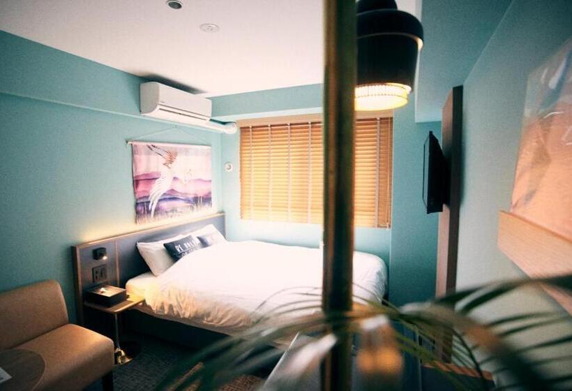 Quarto Estandar, She Kyoto