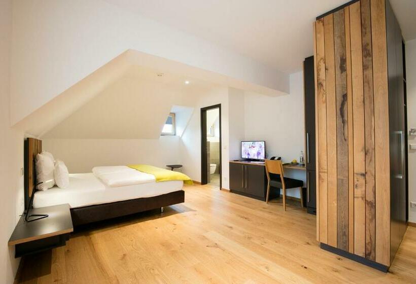 اتاق راحتی, Terrace