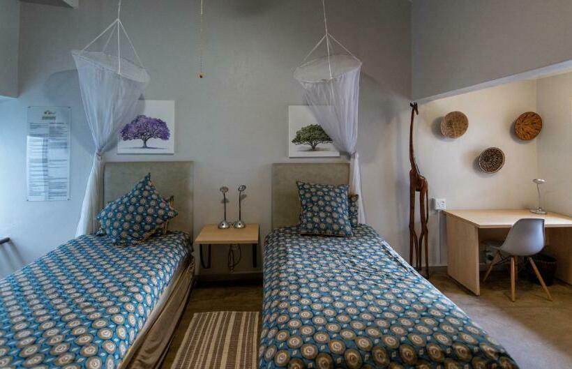 اتاق استاندارد, Vondelhof Guesthouse