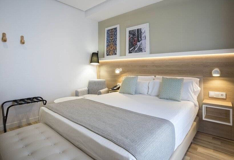 חדר סטנדרט יחיד, Golden Hotel Barcelona