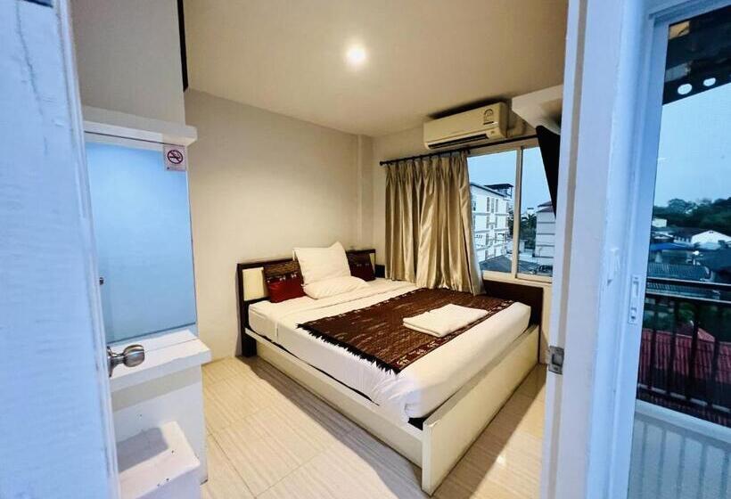 Апартаменты 1 Спальня с Балконом, Inn Kham Apartment