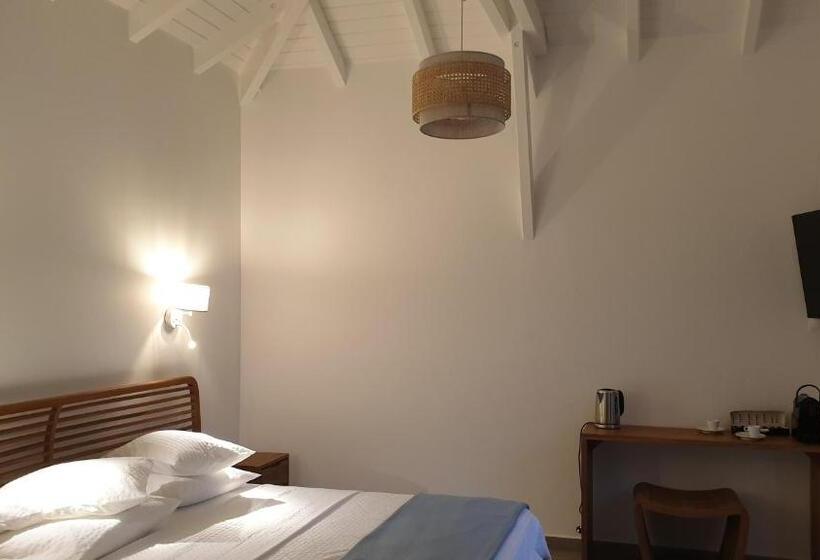 ویلای یک اتاق خوابه با استخر شنا, Majesty Palm