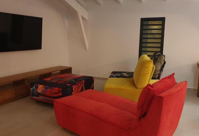 ویلای سوپریور 1 خوابه, Majesty Palm