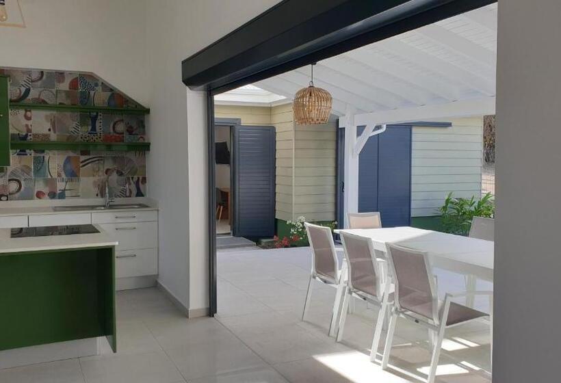 ویلای سوپریور 1 خوابه, Majesty Palm