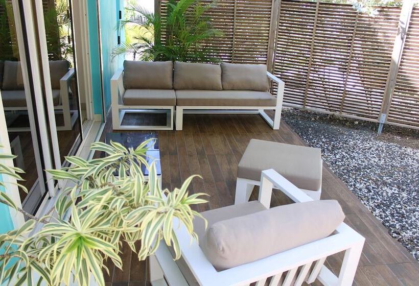 ویلای 2 خوابه, Majesty Palm