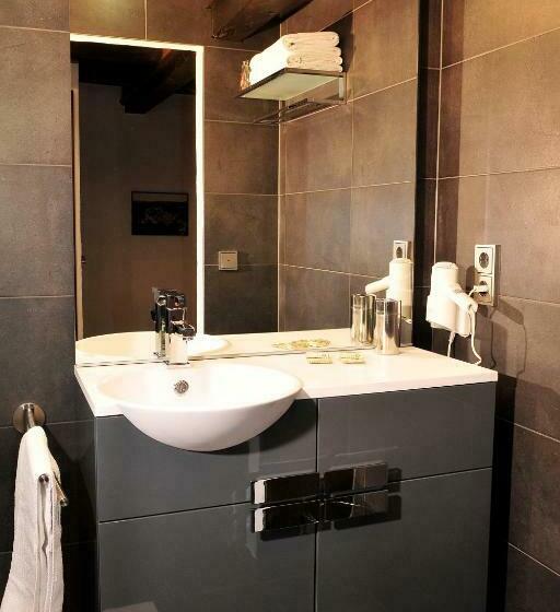 اتاق استاندارد, Auberge Aal Veinen