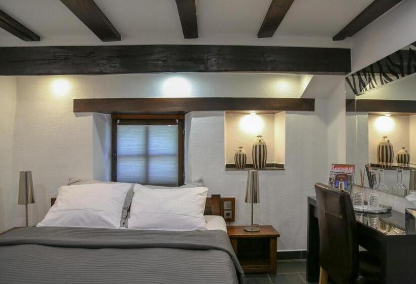 اتاق استاندارد, Auberge Aal Veinen