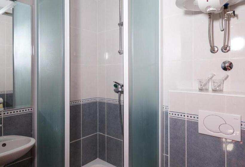 اتاق استاندارد چهار تخته, Rooms Vesna