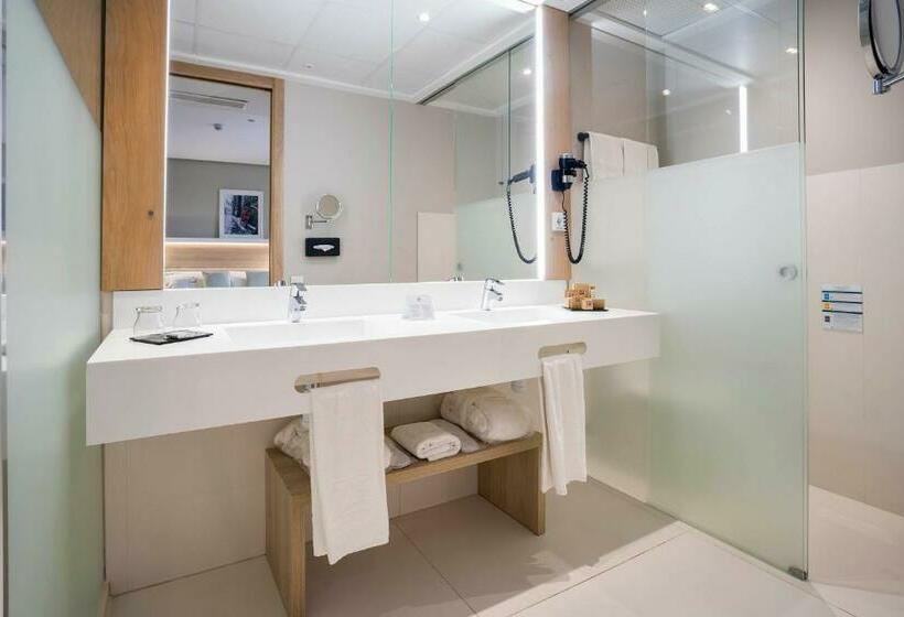 חדר סופריור יחיד, Golden Hotel Barcelona