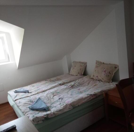 ファミリールーム, Casablanca City