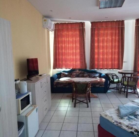 バルコニー付き１ベッドルームアパートメント, Casablanca City