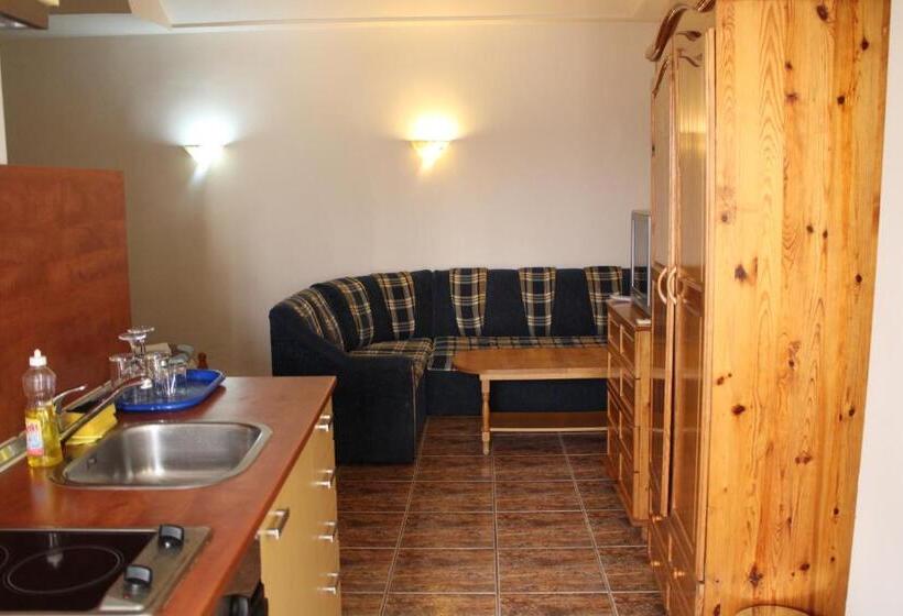 ファミリールーム, Casablanca City