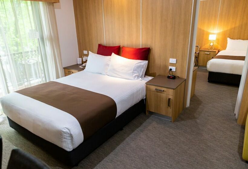 سوییت خانوادگی, Albury Regent Motel