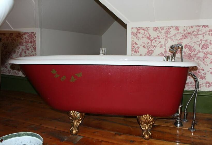 수피리어 룸, La Belle Victorienne