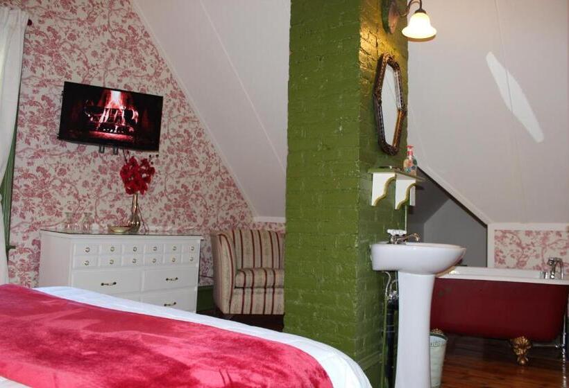 수피리어 룸 퀸 침대, La Belle Victorienne