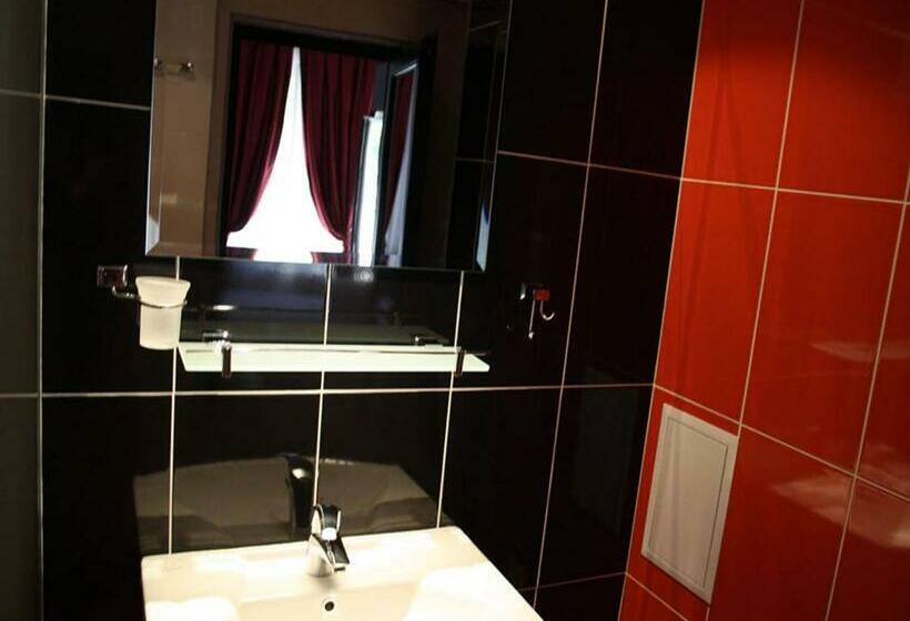 スタンダードルーム, Gran Via