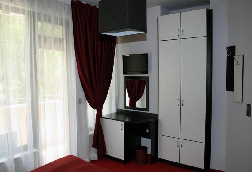 スタンダードルーム, Gran Via