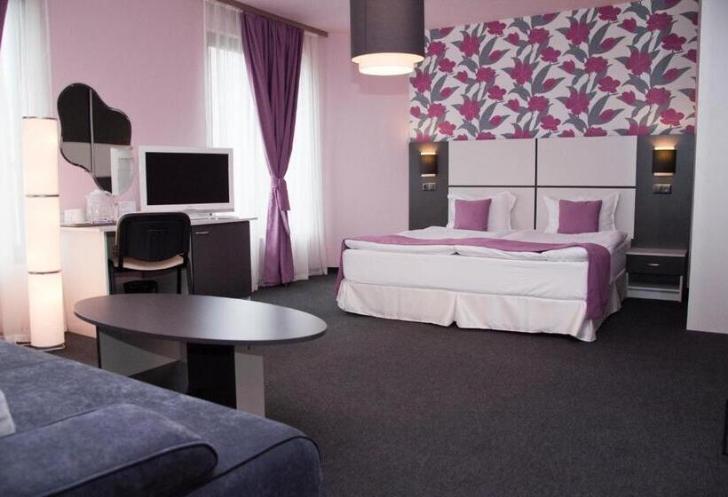 ファミリールーム, Gran Via