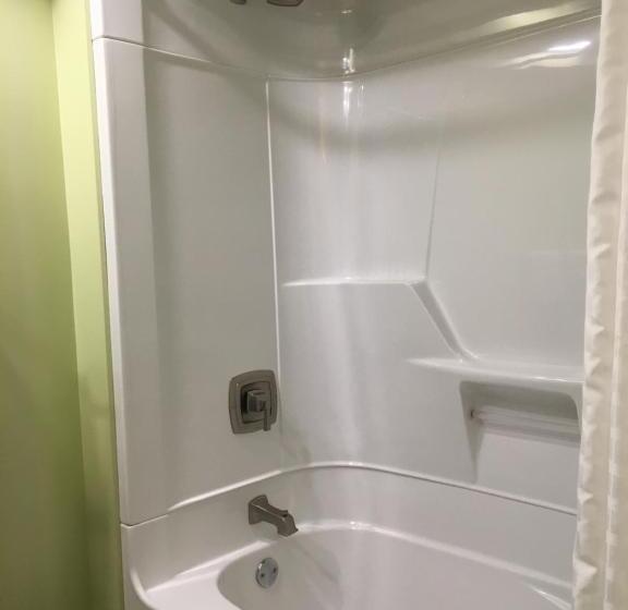 3间卧室的房子, Howey Bay Motel