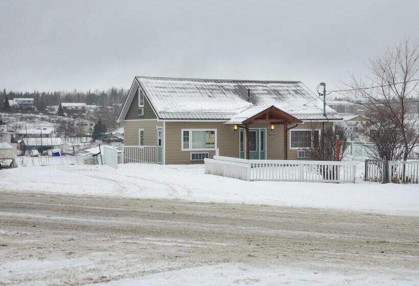 3 Szobás Ház, Howey Bay Motel