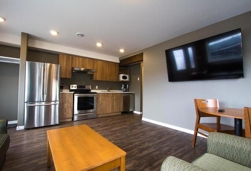 2 Bedrooms Apartment Lake View, Howey Bay Motel