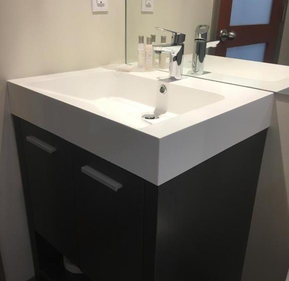 Superior Szoba, Howey Bay Motel