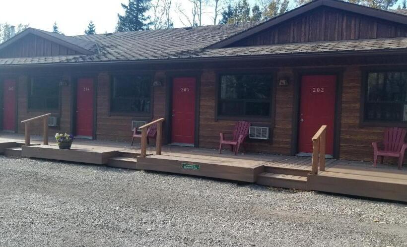 Studio Standard, Jasper Gates Resort