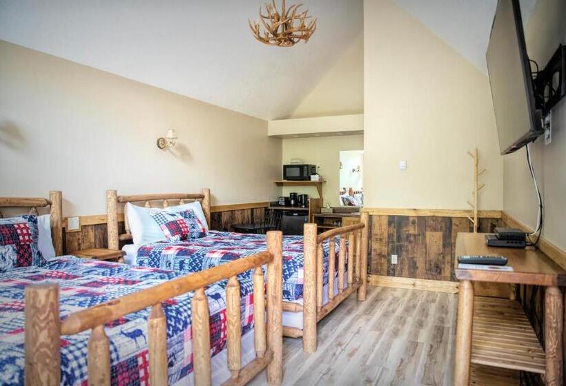 Studio Standard, Jasper Gates Resort