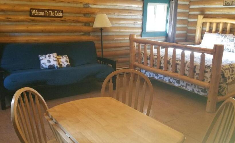 Suite Pat King, Jasper Gates Resort