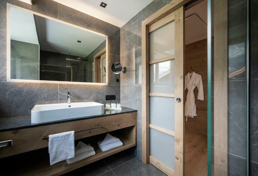 Номер Стандарт, Small & Beautiful Hotel Gnaid