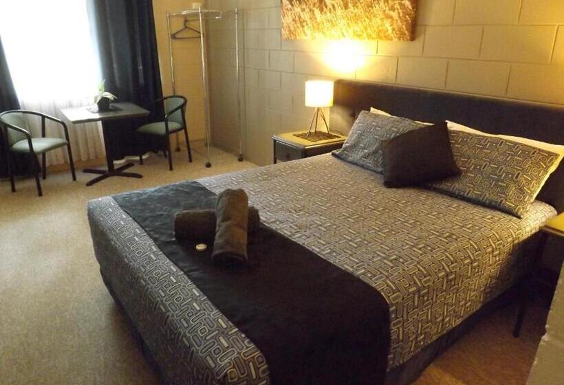 Номер Deluxe, Sunbird Motel