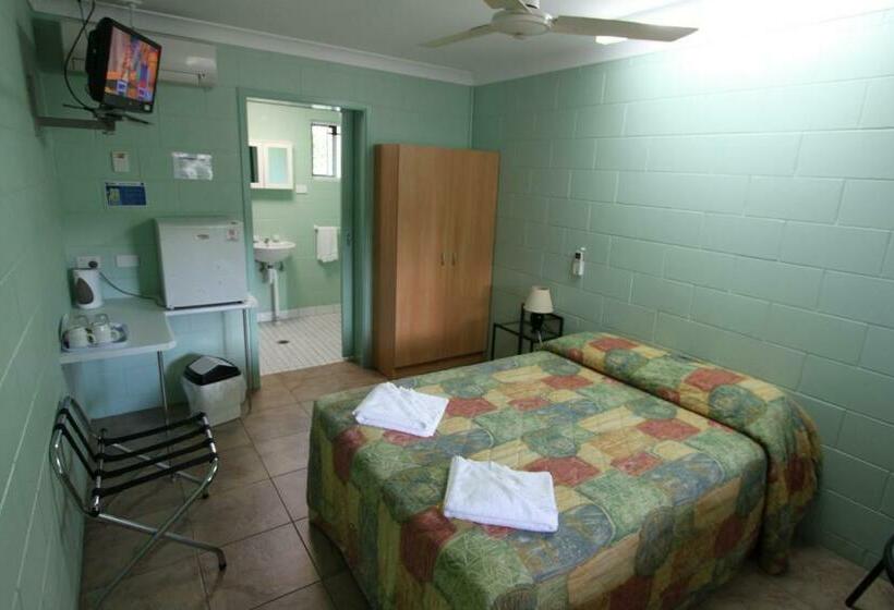 基本间, Tully Motel